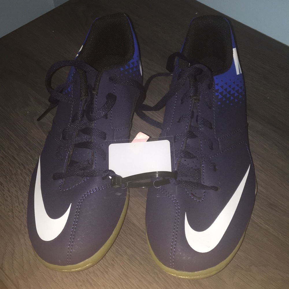 Nike athletic shoes brand new never used